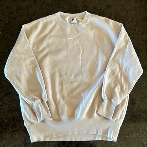 Nike Phoenix Fleece Crewneck Sweatshirt in Sandrift/White